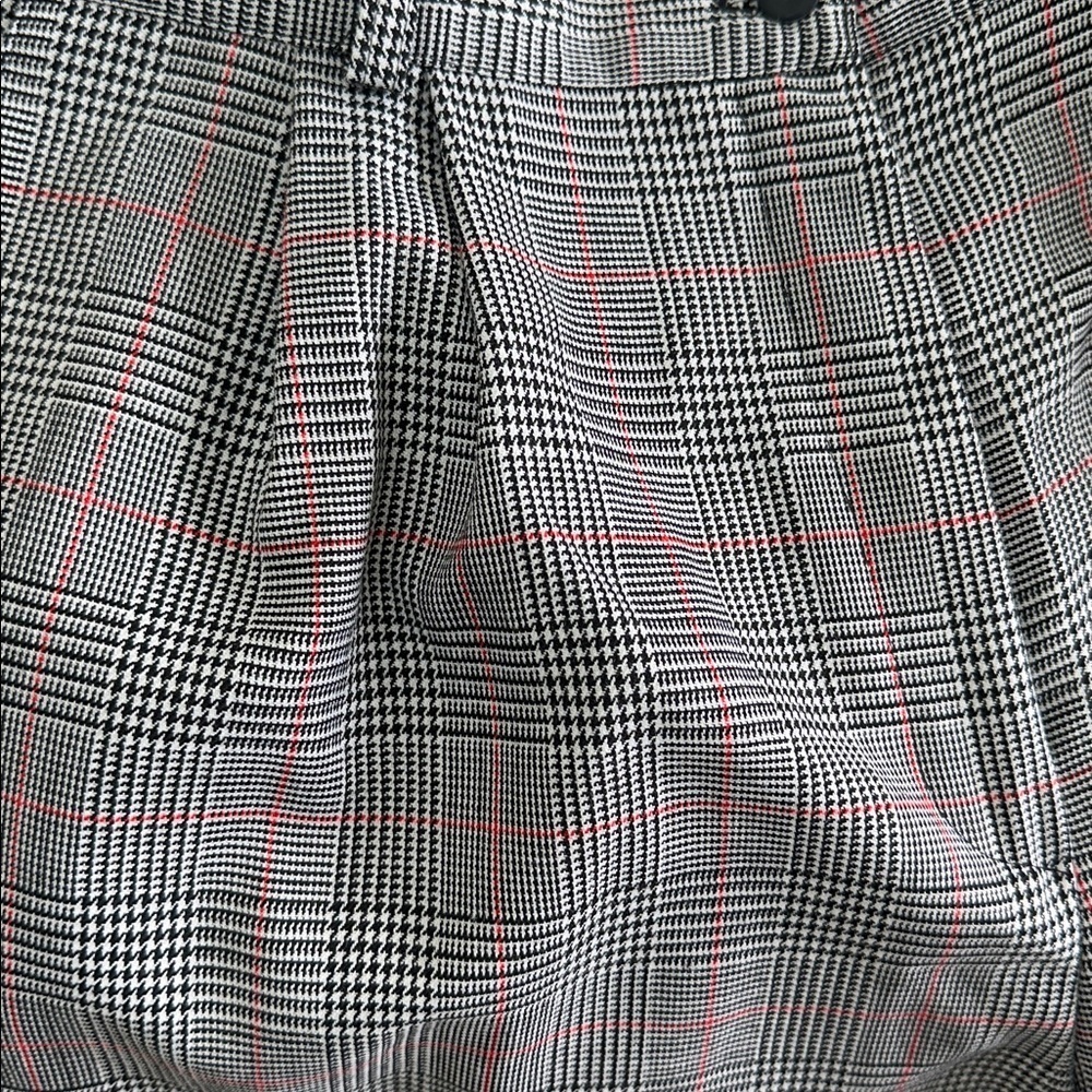 Women’s Gray Plaid Tailored Shorts - Picture 6 of 6